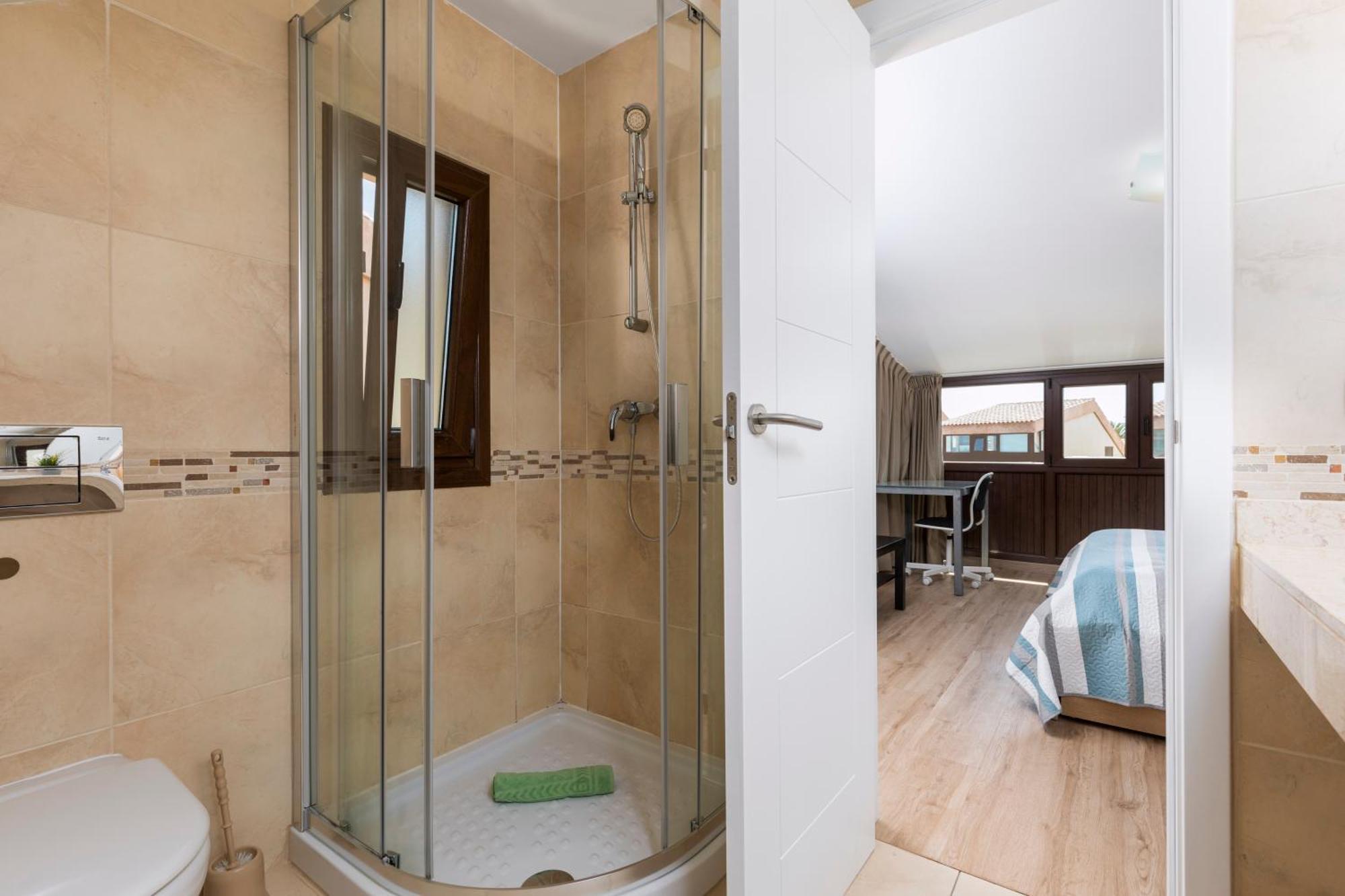 Sunset Beach 4 Bedroom Villa 200M To Beach+Fast Wifi Κοραλέχο Εξωτερικό φωτογραφία