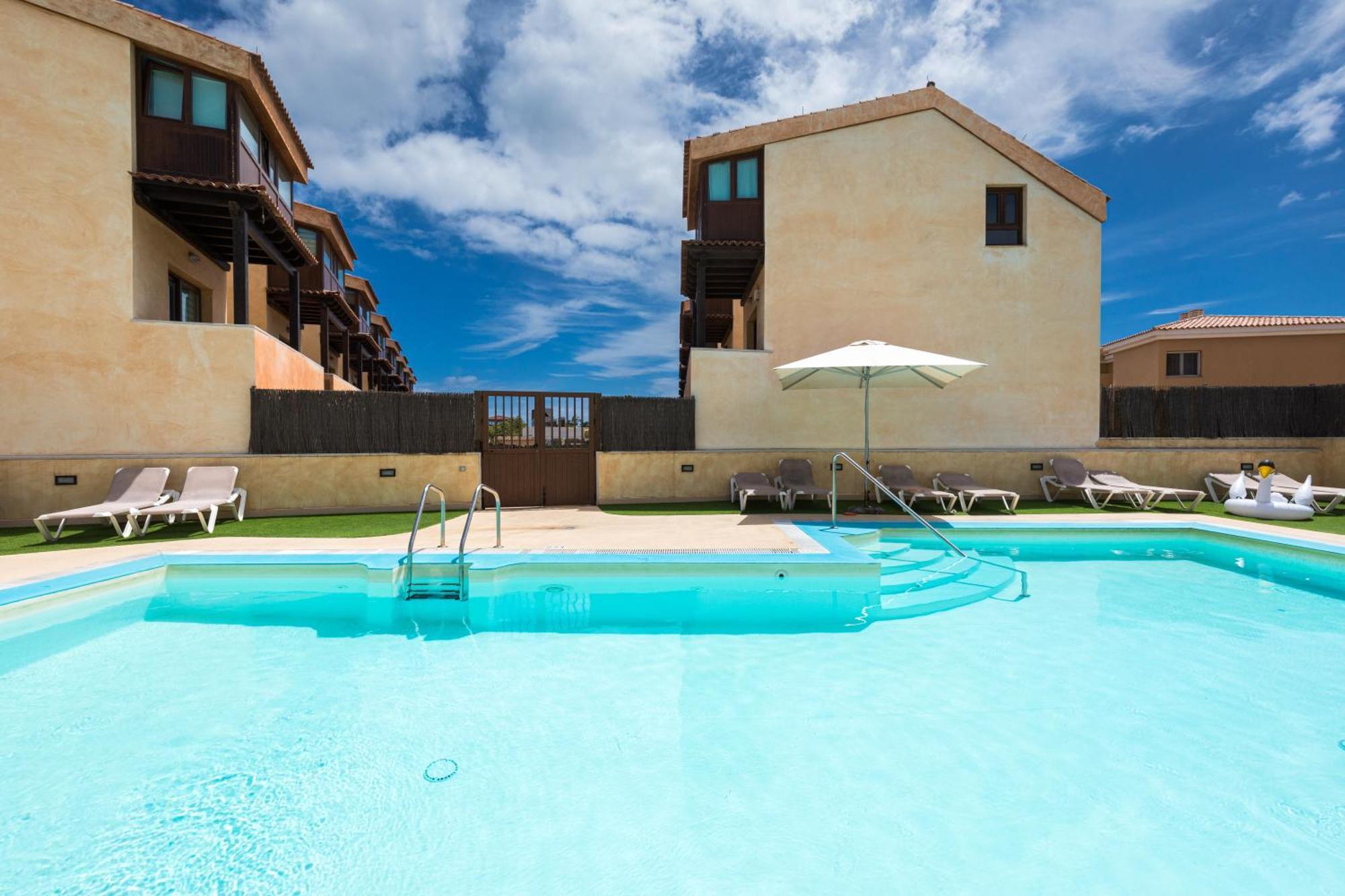 Sunset Beach 4 Bedroom Villa 200M To Beach+Fast Wifi Κοραλέχο Εξωτερικό φωτογραφία