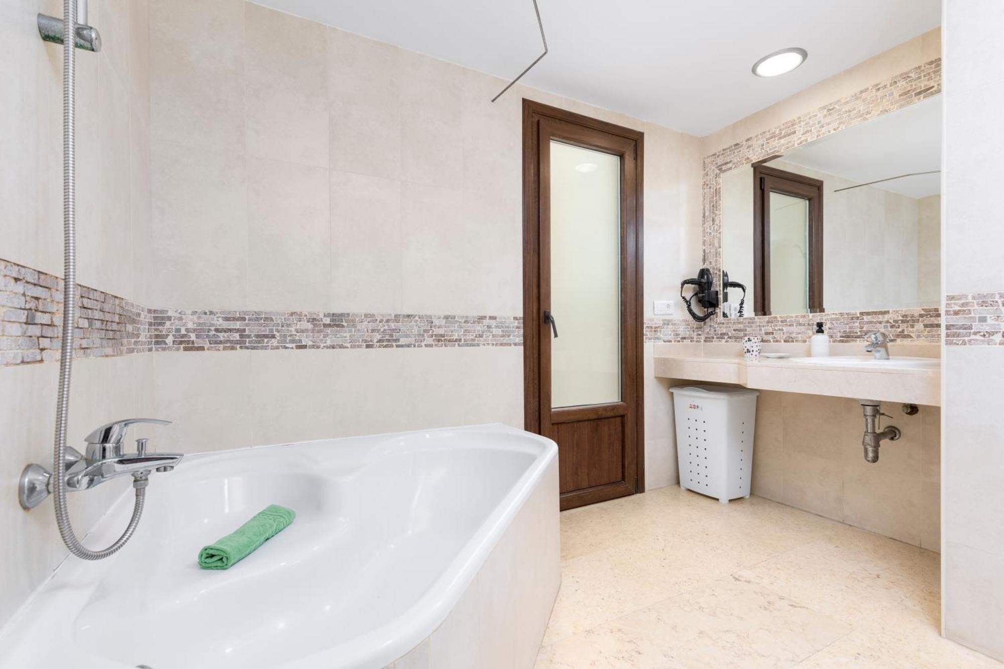 Sunset Beach 4 Bedroom Villa 200M To Beach+Fast Wifi Κοραλέχο Εξωτερικό φωτογραφία
